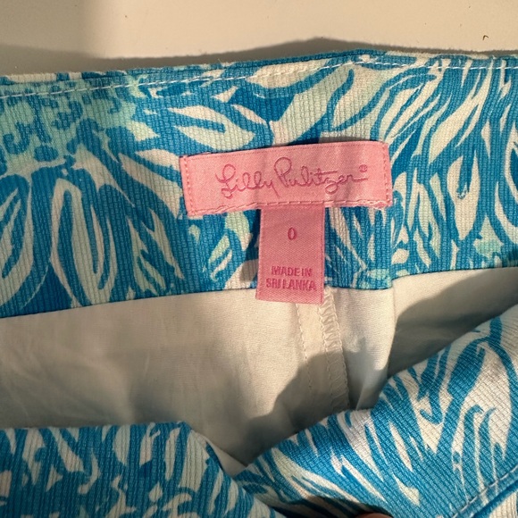 Lilly Pulitzer skort - Picture 2 of 5